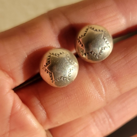 Lovely Native American handmade 925 sterling silver button concho six-point star - Picture 7 of 16